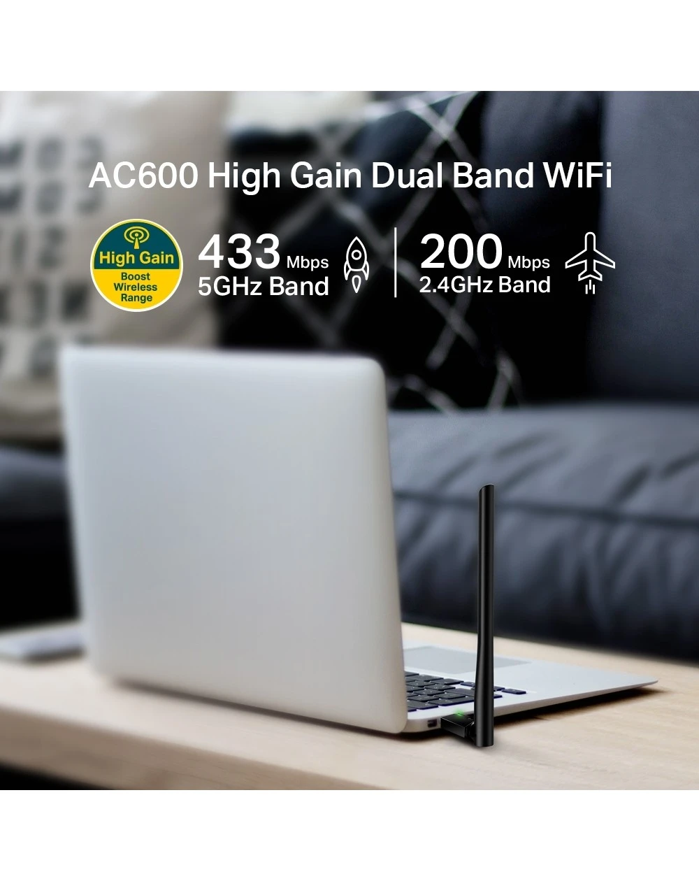 L'Adaptateur USB TP-Link AC600 Archer T2U Plus offre une connexion sans fil rapide avec la prise en charge de la double bande (2,4 GHz et 5 GHz), assurant des vitesses de transfert allant jusqu'à 600 Mbps. Son antenne à gain élevé améliore la portée du signal pour une connexion stable même à distance.